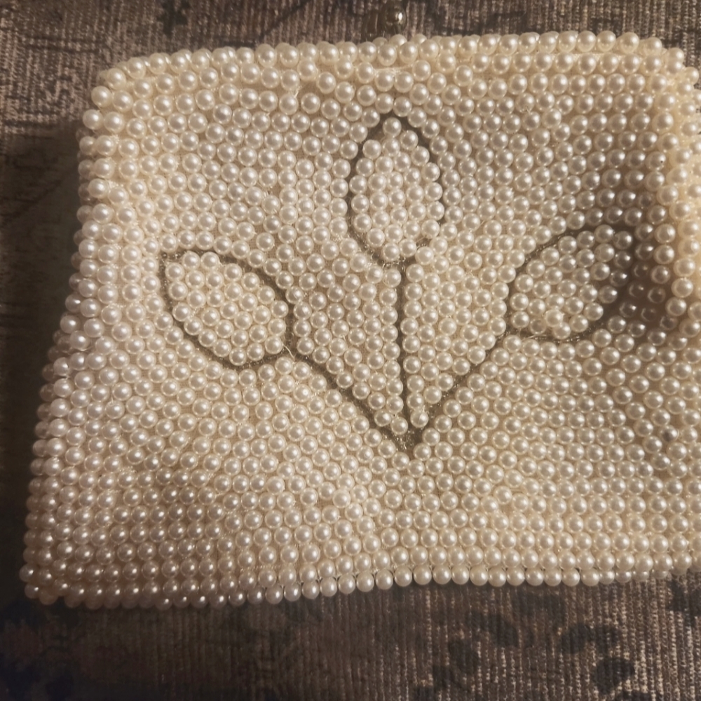 1950s bride pearl purse